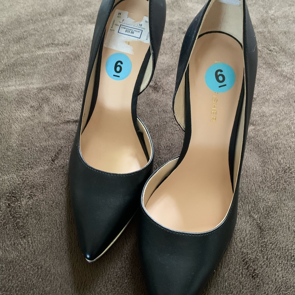 New Marc Fisher pump